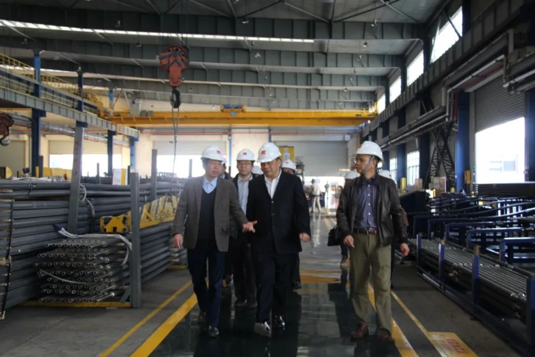 f8d400f71de1b8c1cdef7d3e5a30167.jpg 图片