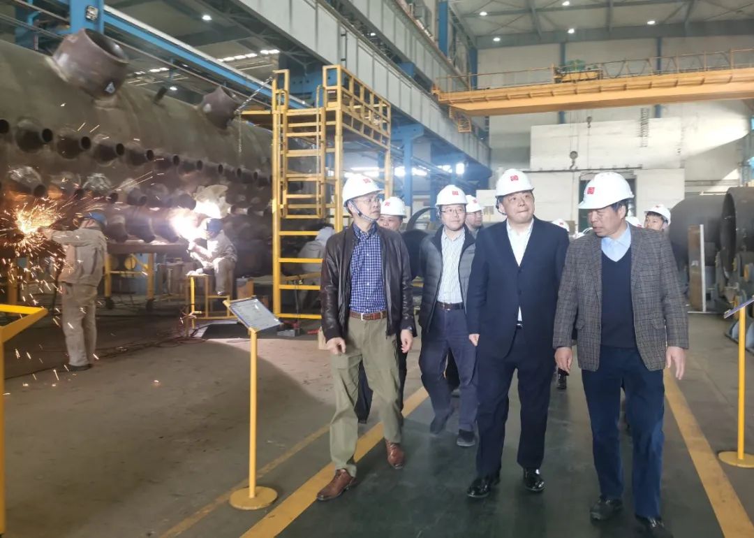 f8d400f71de1b8c1cdef7d3e5a30167.jpg 图片